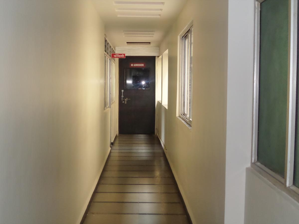 Hotel Sadanand Sangli Luaran gambar
