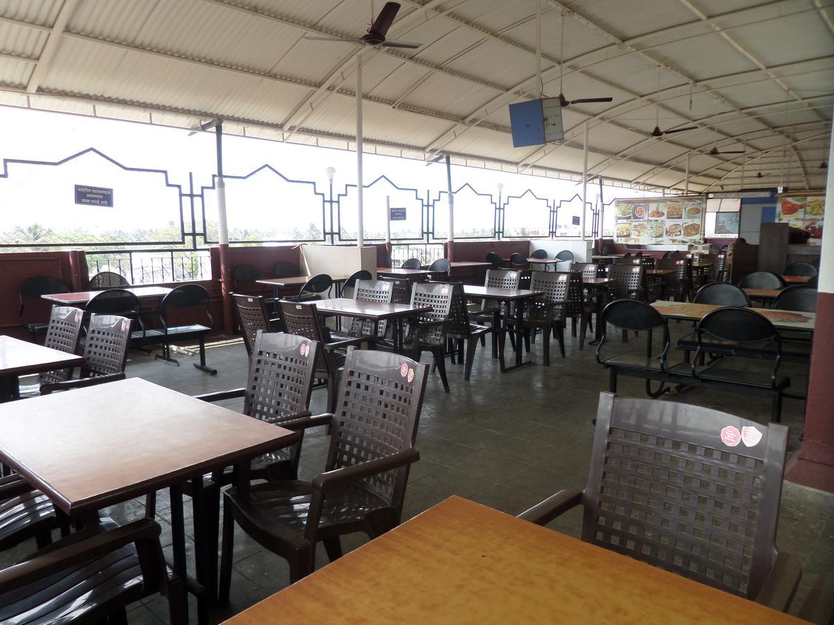 Hotel Sadanand Sangli Luaran gambar