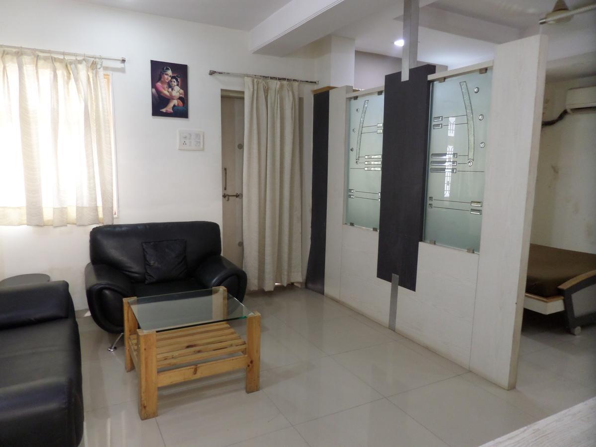 Hotel Sadanand Sangli Luaran gambar